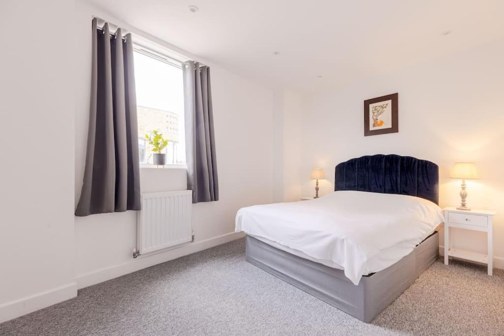 Vertigo Boutique Sleeps 4 London Kingston upon Thames  Εξωτερικό φωτογραφία
