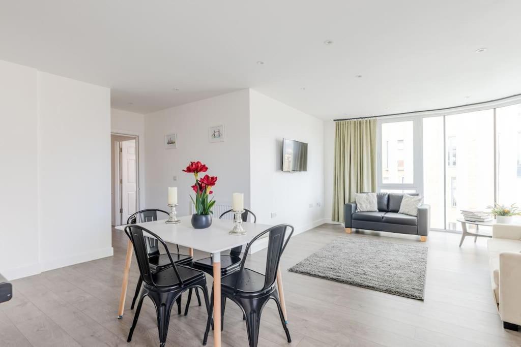 Vertigo Boutique Sleeps 4 London Kingston upon Thames  Εξωτερικό φωτογραφία